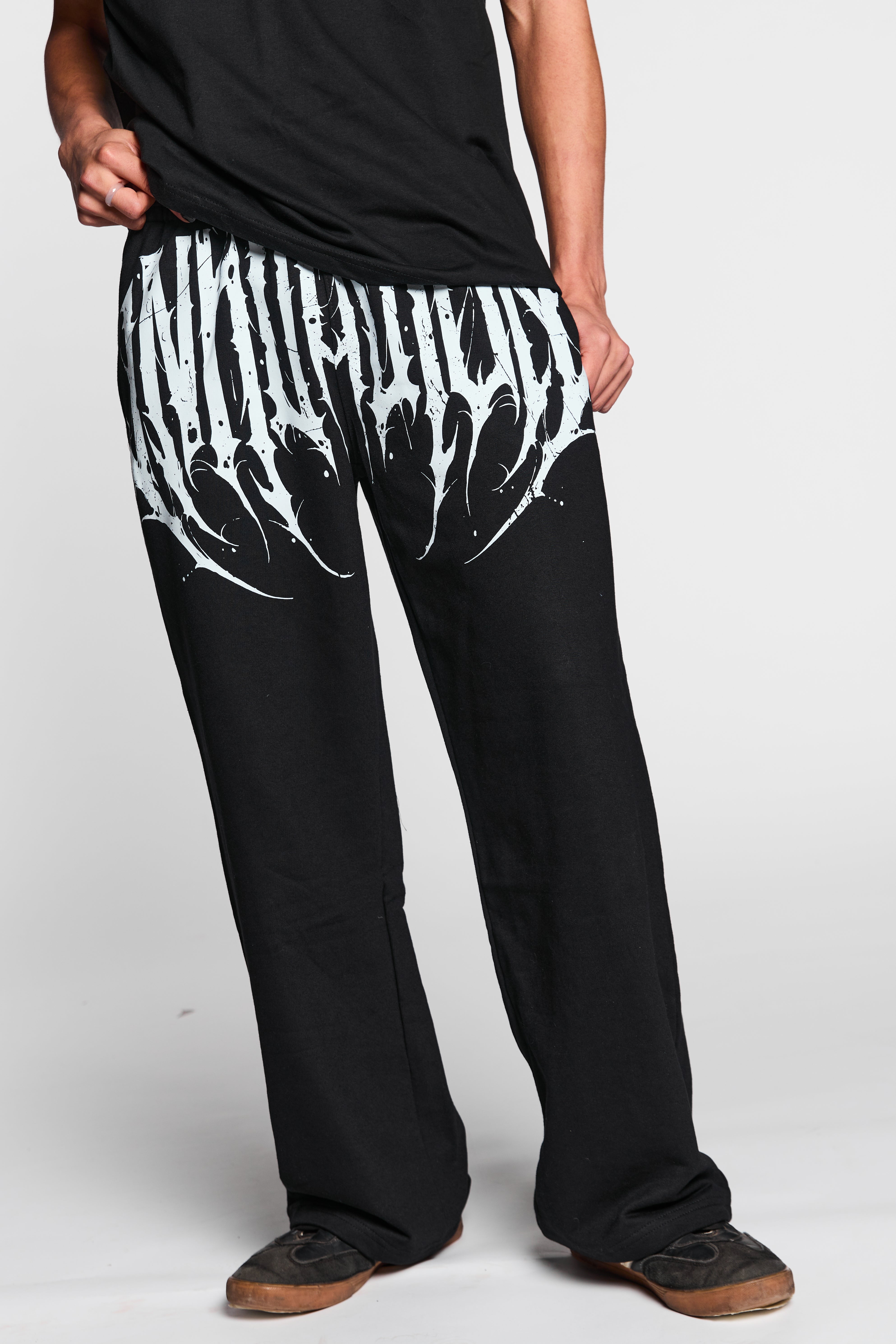 PANTALON JOGGER RECTO BLACK LETTER 01
